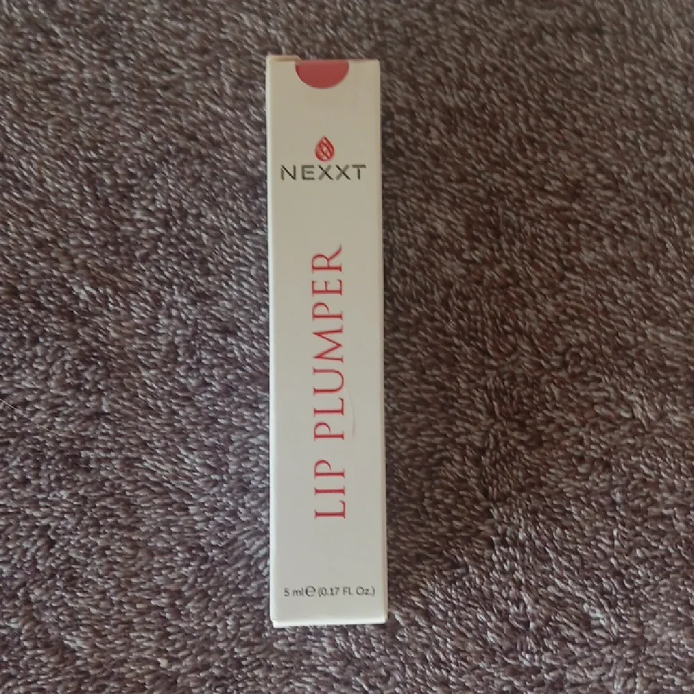 NEXXT Lip Plumper New In Box
